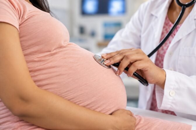 High-Risk-Pregnancy-Specialist-in-pune